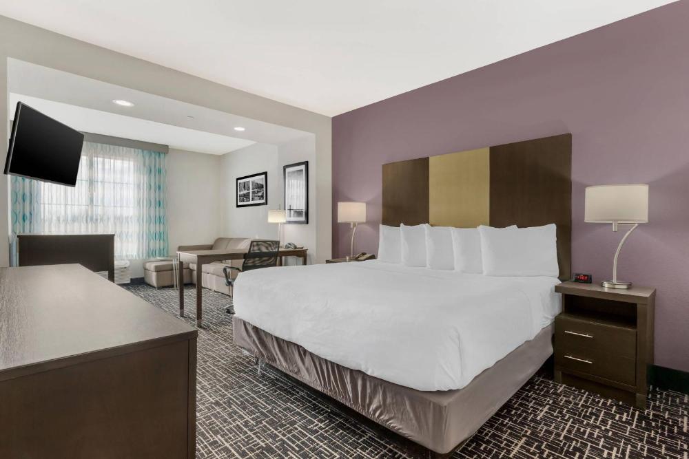 Comfort Inn & Suites